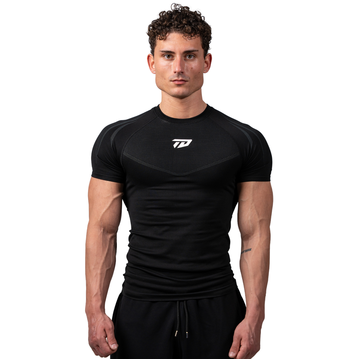 Horizon Tee Black