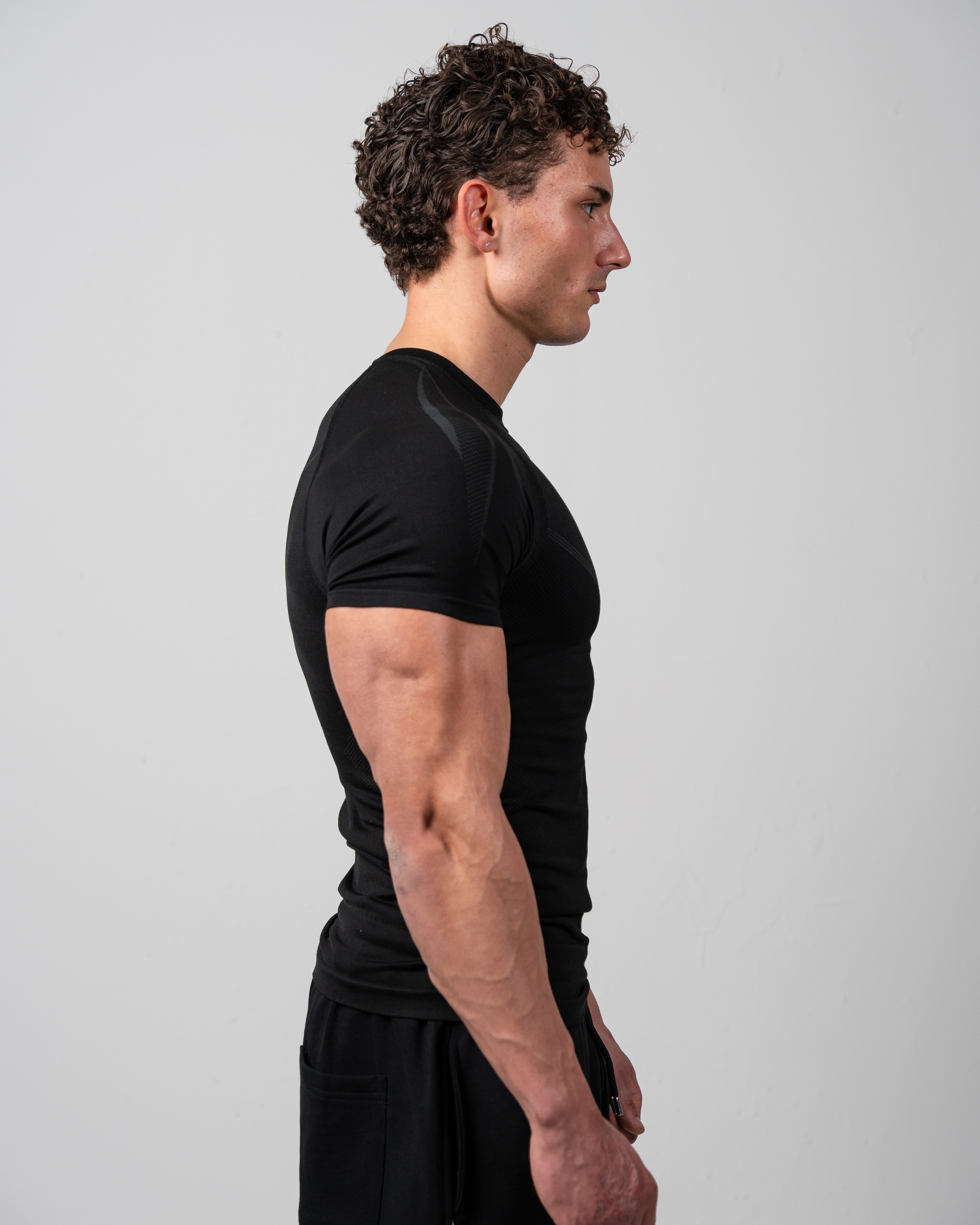 Horizon Tee Black